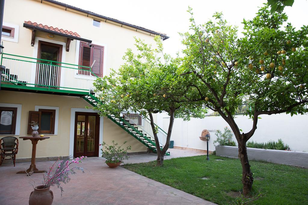 B&B La Chora Di Πέστουμ Δωμάτιο φωτογραφία